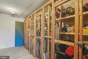 2073 Royal Fern Ct, Reston, VA 20191 - Photo 21