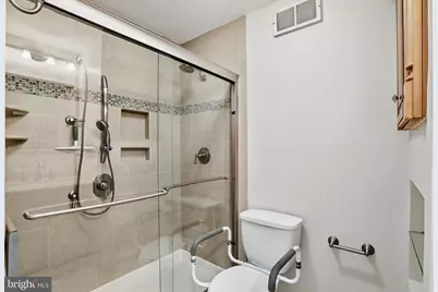 9202 Rockefeller Lane, Springfield, VA 22153 - Photo 11