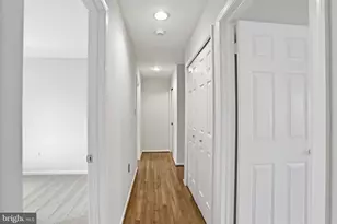 9202 Rockefeller Ln, Springfield, VA 22153 - Photo 19