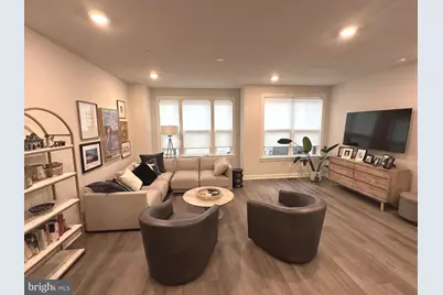 209 Market Square NW #17, Vienna, VA 22180 - Photo 13