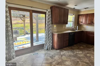 4303 Markwood Lane, Fairfax, VA 22033 - Photo 9