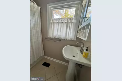 4303 Markwood Lane, Fairfax, VA 22033 - Photo 13