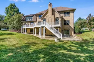 8951 Brook Rd, McLean, VA 22102 - Photo 29