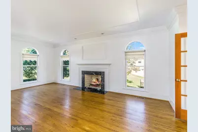8951 Brook Road, McLean, VA 22102 - Photo 7