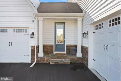 15809 Delaney Chase Way, Centreville, VA 20120 - Photo 11