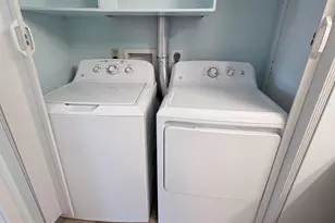 5823 Royal Ridge Dr, Springfield, VA 22152 - Photo 19