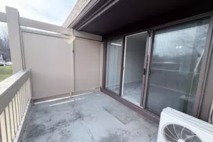 5823 Royal Ridge Dr, Springfield, VA 22152 - Photo 11