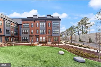 11256 Faraday Park Drive, Reston, VA 20190 - Photo 7