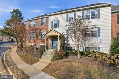 12002 Golf Ridge Court, Fairfax, VA 22033 - Photo 11