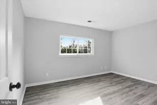 12002 Golf Ridge Ct, Fairfax, VA 22033 - Photo 17