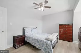 13260 Poener Pl, Herndon, VA 20170 - Photo 3