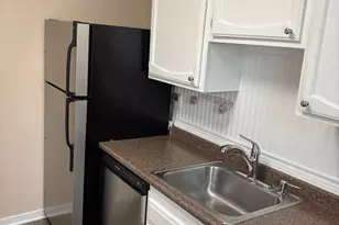 6617 E Wakefield Dr, Alexandria, VA 22307 - Photo 7