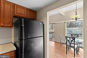 4221 Americana Dr, Annandale, VA 22003 - Photo 11