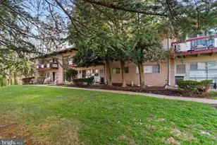 4221 Americana Dr, Annandale, VA 22003 - Photo 29