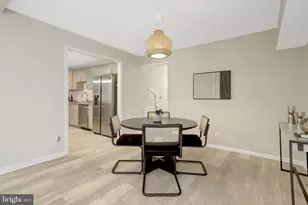 7800 Dassett Ct, Annandale, VA 22003 - Photo 11