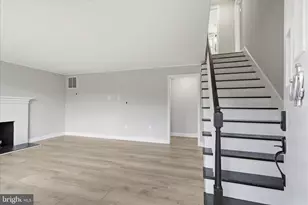 11410 Waples Mill Rd, Oakton, VA 22124 - Photo 5