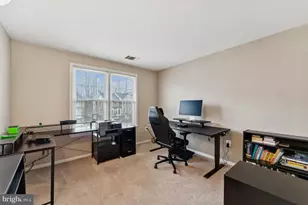 6251 Windham Hill Run, Alexandria, VA 22315 - Photo 21