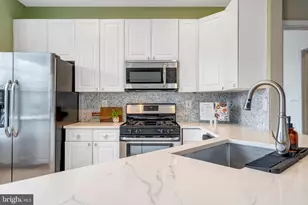 4200 Mozart Brigade Ln, Fairfax, VA 22033 - Photo 9