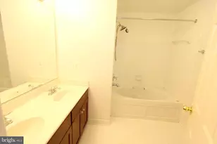 4464 Beacon Grove Cir, Fairfax, VA 22033 - Photo 23