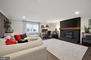 3809 Moss Dr, Annandale, VA 22003 - Photo 31