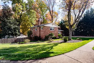 3809 Moss Dr, Annandale, VA 22003 - Photo 61