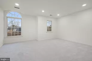 2370 Whitestone Hill Ct, Falls Church, VA 22043 - Photo 57