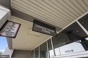 2370 Whitestone Hill Ct, Falls Church, VA 22043 - Photo 91