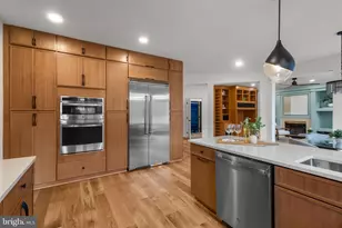 2370 Whitestone Hill Ct, Falls Church, VA 22043 - Photo 17