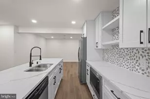 2370 Whitestone Hill Ct, Falls Church, VA 22043 - Photo 75