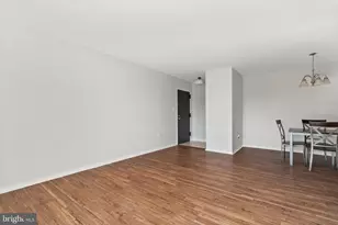 561 Florida Ave, Herndon, VA 20170 - Photo 7