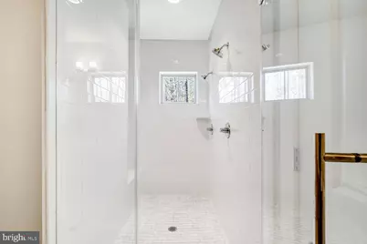 7770 Belvale Drive, Alexandria, VA 22315 - Photo 21