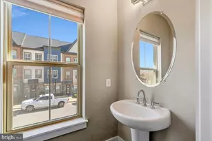 7770 Belvale Dr, Alexandria, VA 22315 - Photo 41