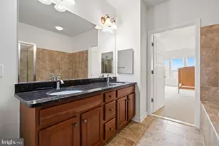 8970 Fascination Ct, Lorton, VA 22079 - Photo 15