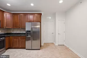 8970 Fascination Ct, Lorton, VA 22079 - Photo 9