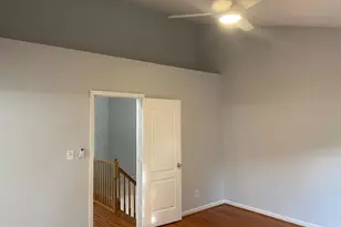 6413 Knapsack Ln, Centreville, VA 20121 - Photo 19