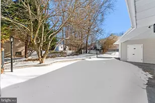 8612 Cottage Street SW, Vienna, VA 22180 - Photo 51