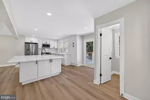 8612 Cottage Street SW, Vienna, VA 22180 - Photo 17