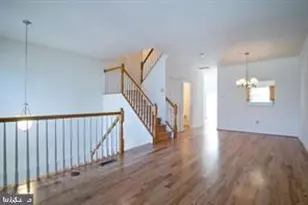 6348 Dakine Cir, Springfield, VA 22150 - Photo 5