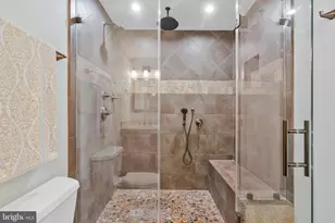 10912 Hunt Club Rd, Reston, VA 20190 - Photo 29