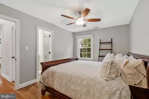 10912 Hunt Club Rd, Reston, VA 20190 - Photo 35