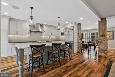 10912 Hunt Club Road, Reston, VA 20190 - Photo 7