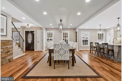 10912 Hunt Club Road, Reston, VA 20190 - Photo 15