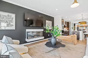 6247 Folly Ln, Alexandria, VA 22315 - Photo 21