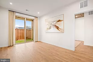 6247 Folly Ln, Alexandria, VA 22315 - Photo 9