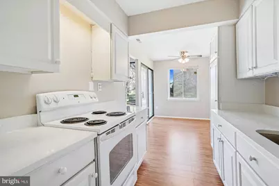 3031 Borge Street #108, Oakton, VA 22124 - Photo 11