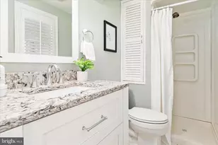 12016 Wayland St, Oakton, VA 22124 - Photo 25