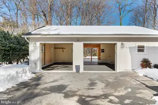 12016 Wayland St, Oakton, VA 22124 - Photo 33