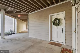 14317 Climbing Rose Way, Centreville, VA 20121 - Photo 5