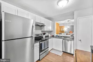 8773 Village Green Ct, Alexandria, VA 22309 - Photo 7