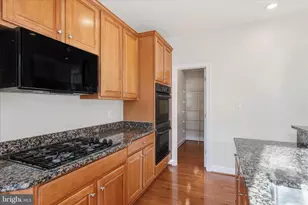 411 Spring St, Herndon, VA 20170 - Photo 19